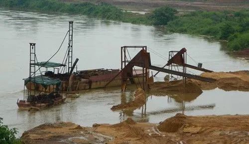 杜絕非法采砂，機制砂生產(chǎn)才是長久之道！