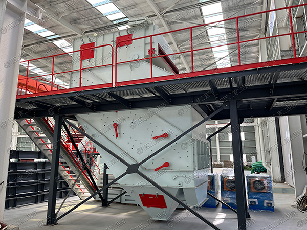 高頻篩，細(xì)物料篩分專家，效率高還不堵孔