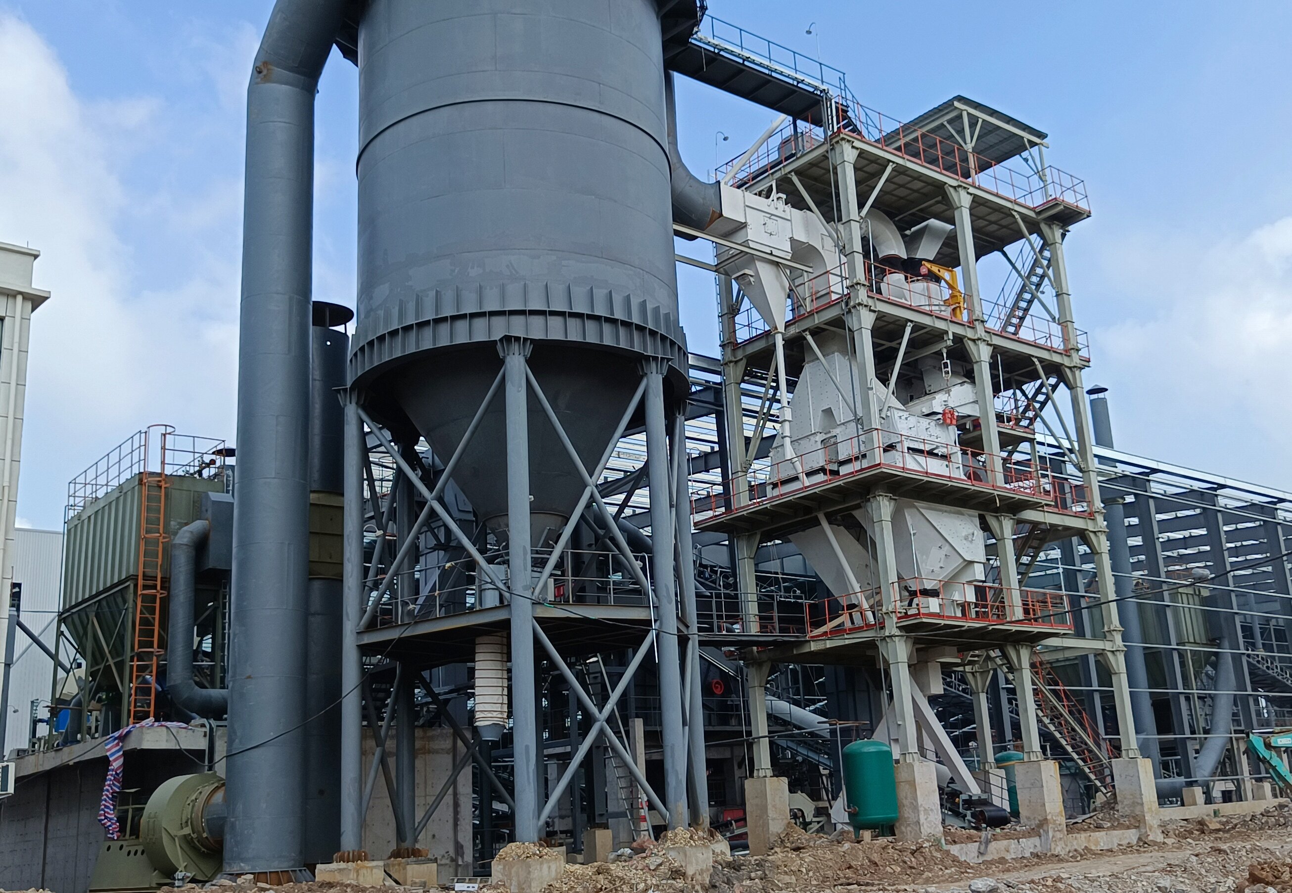 干法制砂樓成品砂品質卓越，引領行業(yè)新潮流